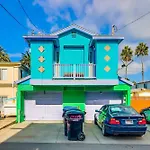 Ocean Beach Holiday